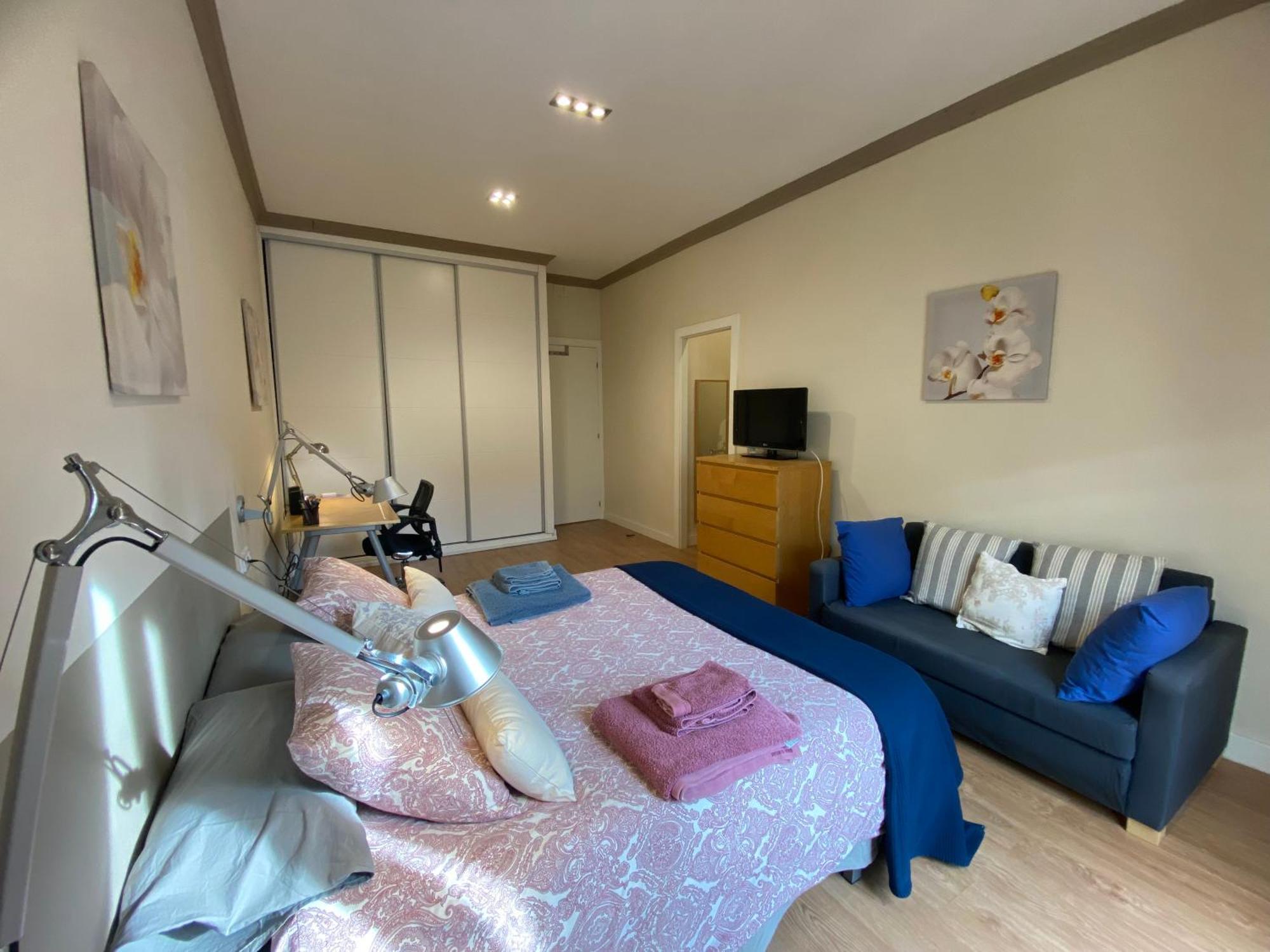 Spatious Luxe Apartment Paseo De Gracia Diagonal Barcelona Exterior photo